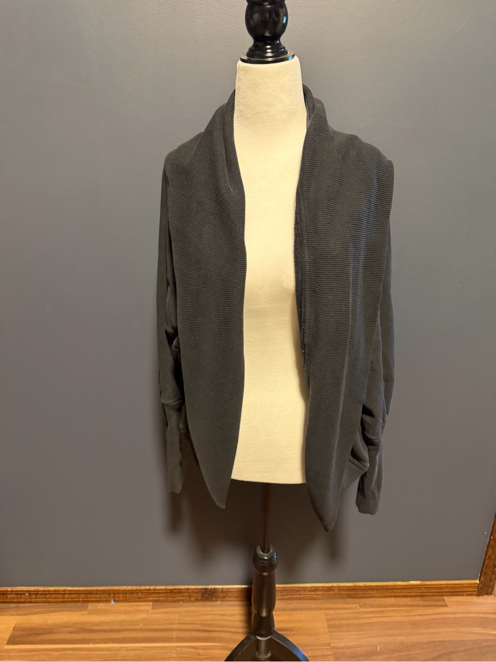 ⭐️TAKE 50% OFF⭐️ Wilfred dierdot cardigan